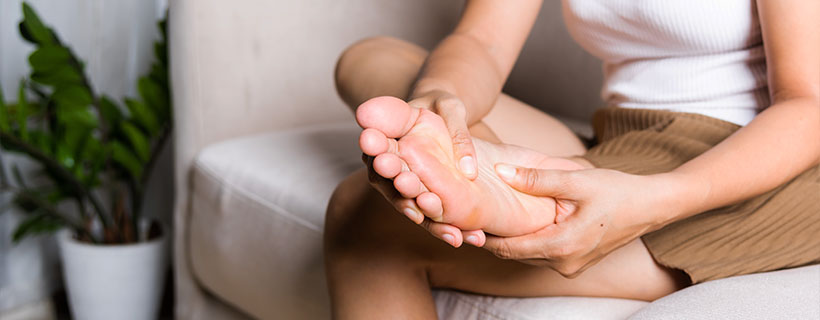 patient needing plantar fasciitis chiropractor in Charlotte, NC